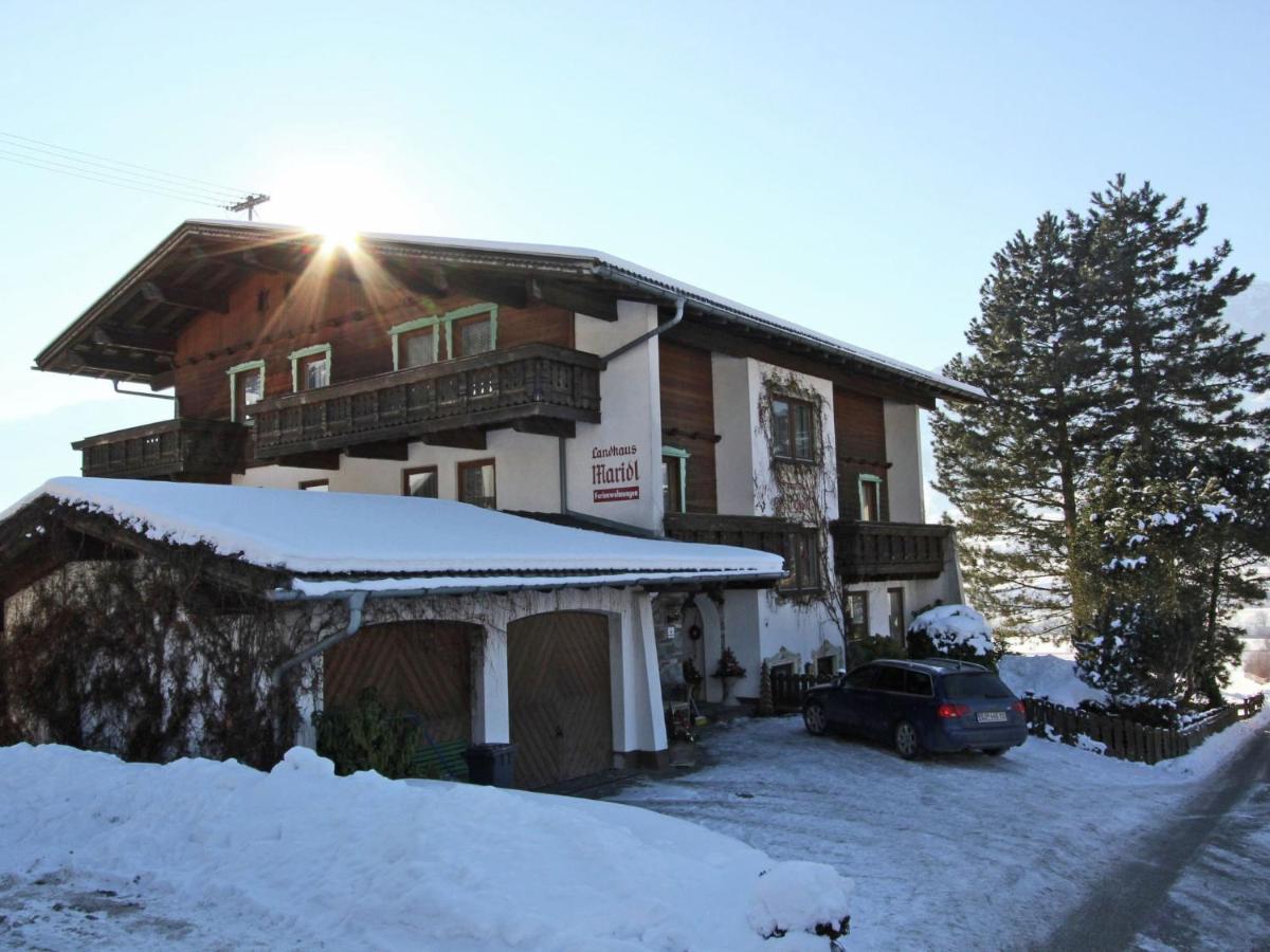 Apartment In Hart Im Zillertal With Garden Balcony Parking Fuegen Exterior photo