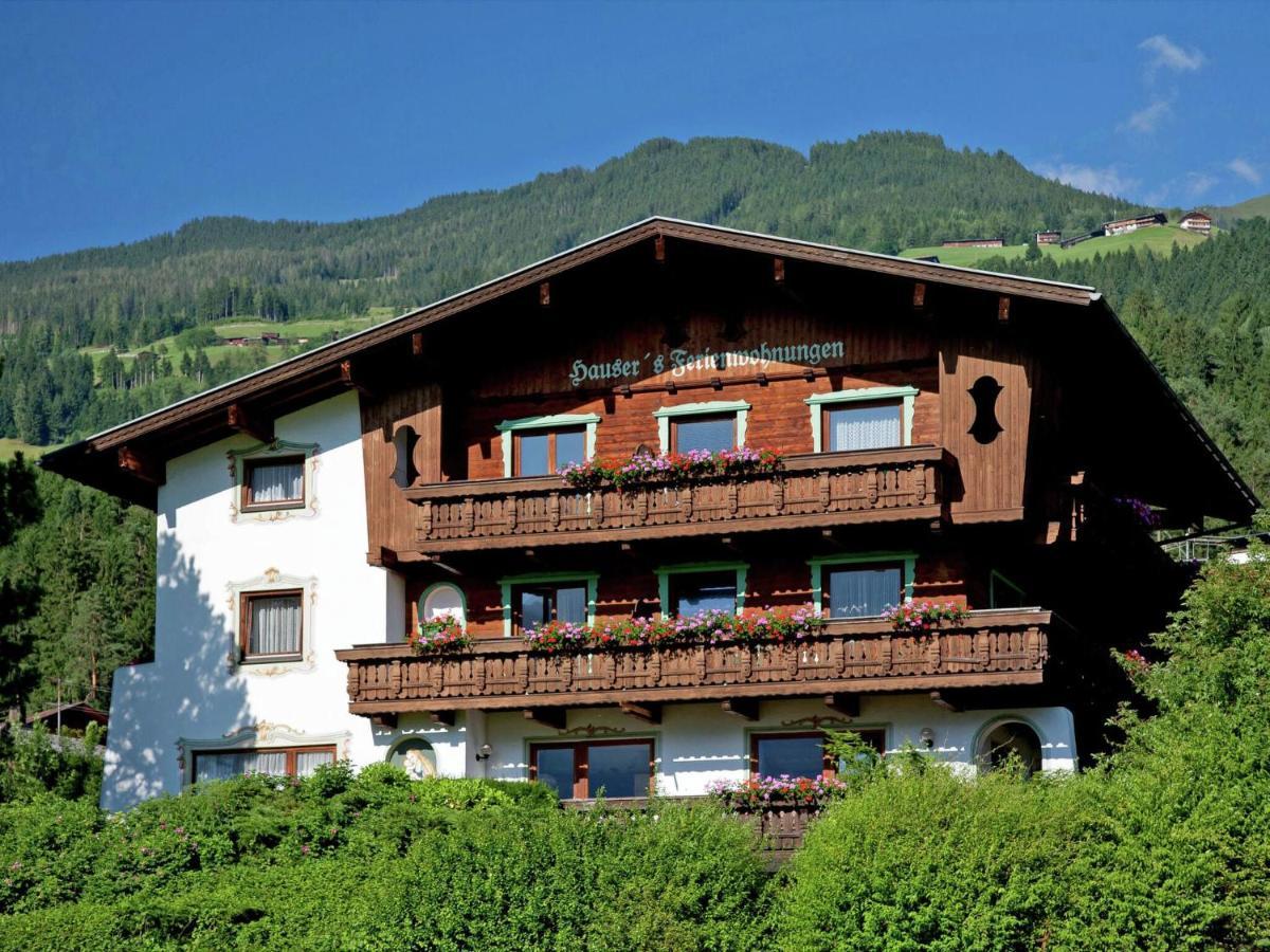 Apartment In Hart Im Zillertal With Garden Balcony Parking Fuegen Exterior photo